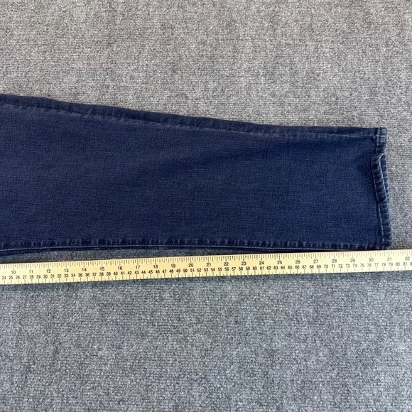 Lee Extreme Motion Men's 42x32 Dark Wash Athletic Fit Tapered Leg Jeans Stretch - Picture 13 of 15